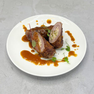 ZRAZY WOŁOWE W SOSIE WŁASNYM