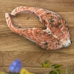 DZWONKI Z ŁOSOSIA Z MASŁEM CZOSNKOWYM I KOPERKIEM