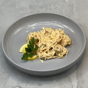 SAŁATKA Z KURCZAKA I ANANASA