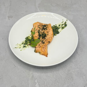 FILET Z ŁOSOSIA PIECZONY Z ZIOŁAMI