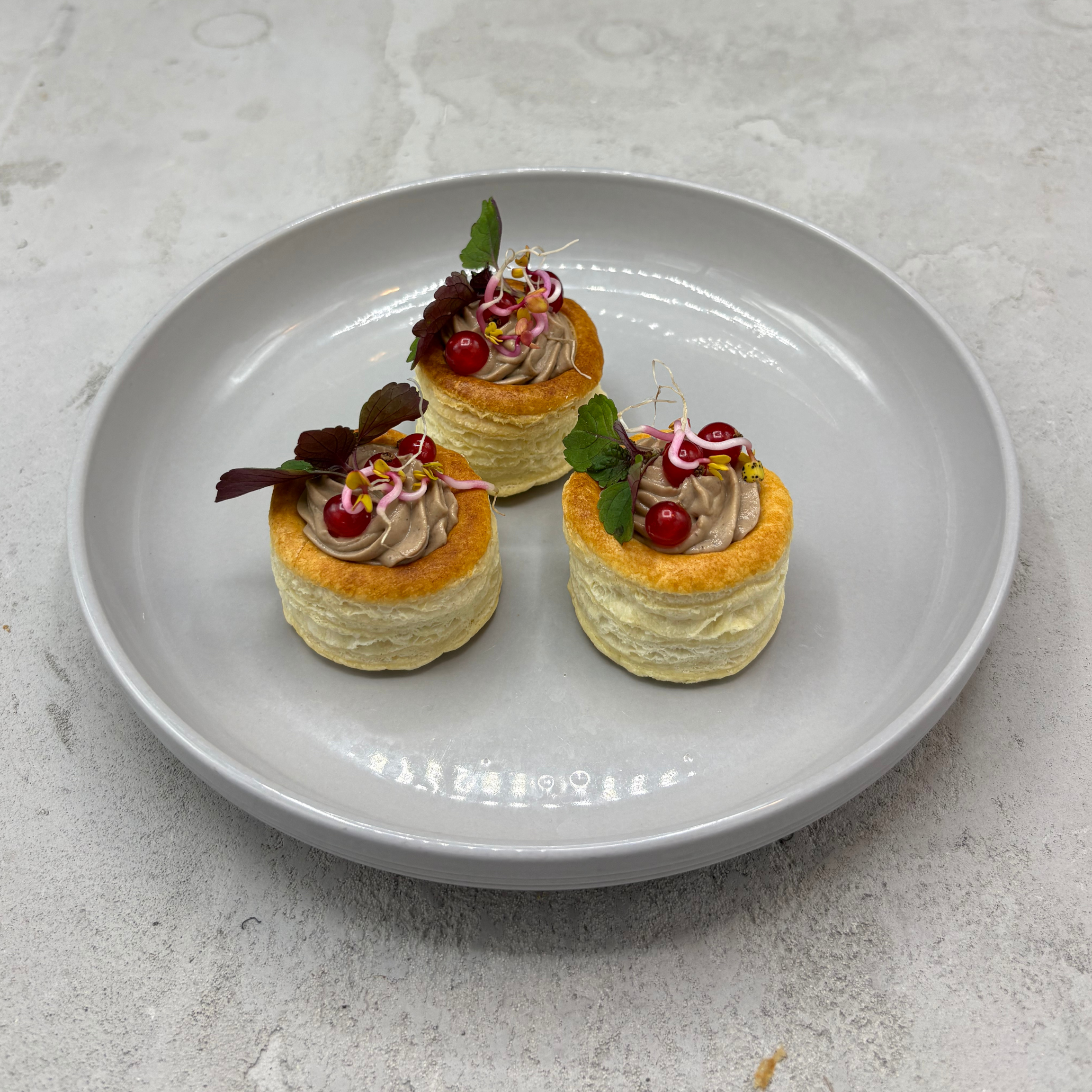 VOL-AU-VENT PÂTÉ Z WĄTRÓBKI